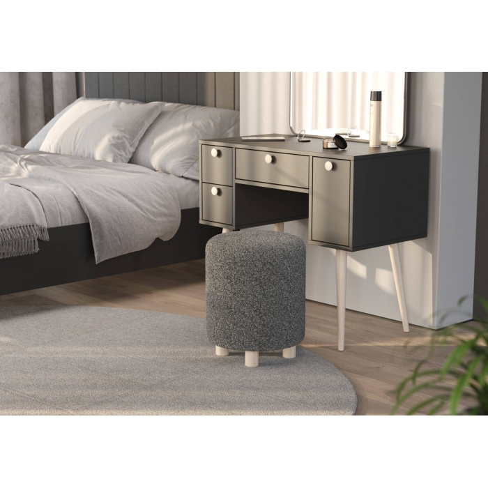 Банкетка 6-5137ТКШтем.серый Марта, цвет ткань тёмно-серая, ШхГхВ 36х36х46 см.(круглая банкетка на трёх ножках)