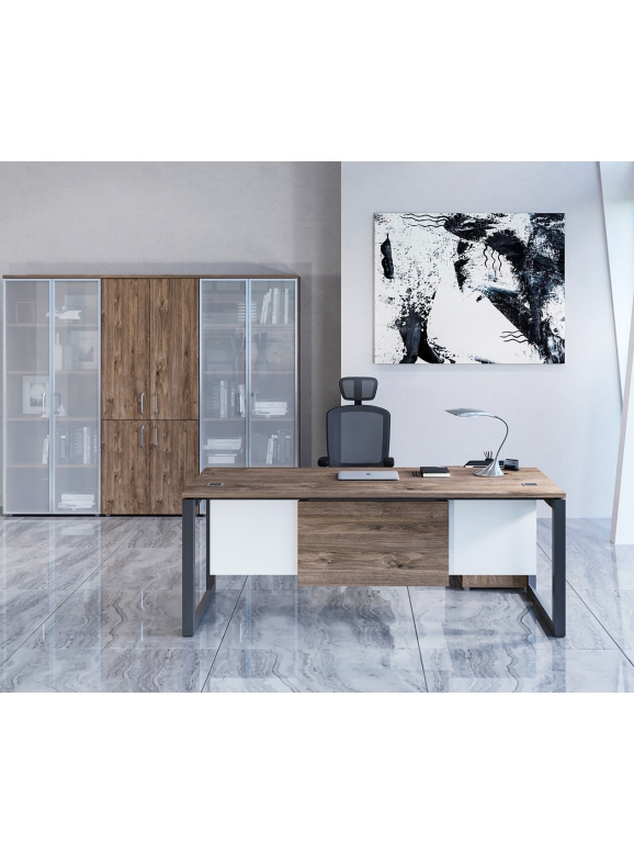 Мебель для персонала серия ONIX (Столы на металлокаркасе