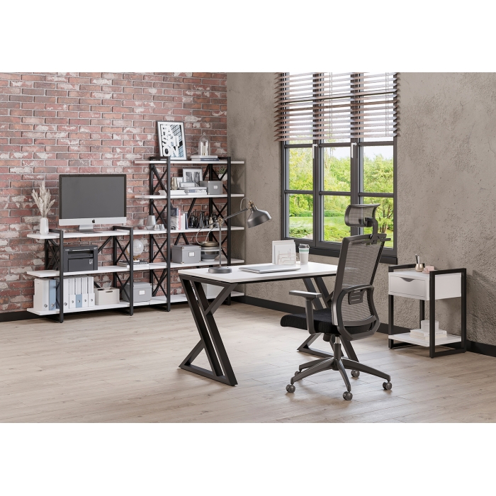 Мебель для персонала серия LOFT (Столы и стеллажи)