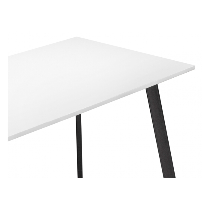 Деревянный стол Ремли 110х67х76 белый / черный