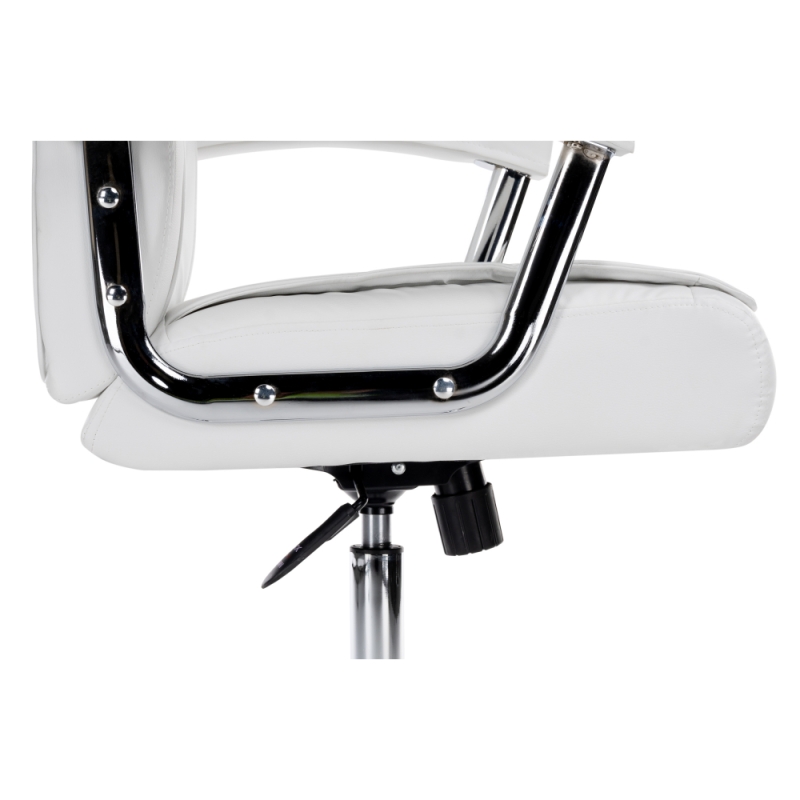 Компьютерное кресло Class white