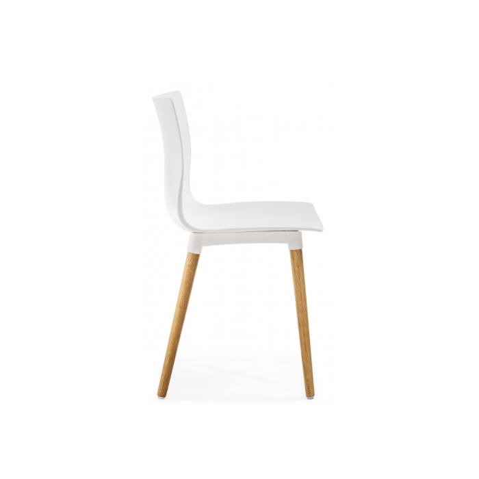 Пластиковый стул Кобе белый