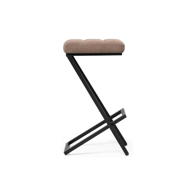 Полубарный стул Амаури катания корица / черный матовый