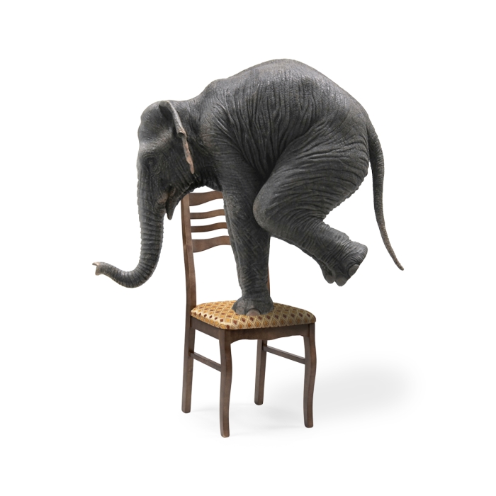 Деревянный стул Амадиу темно-коричневый