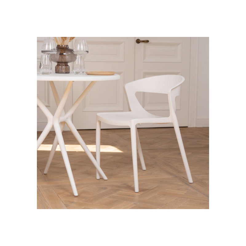 Пластиковый стул Градно белый